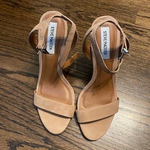 Steve Madden Landen Nude Heels